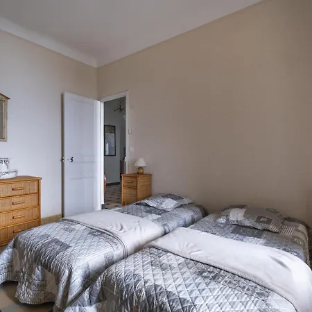 וילה Magnifique A 20m